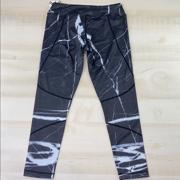 Nubyen SOHO Second Skin Leggings  SOLD OUT - Picture 4 of 13